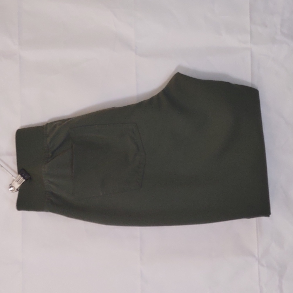 Figs High Waisted Zamora Jogger - Moss - Picture 4 of 12